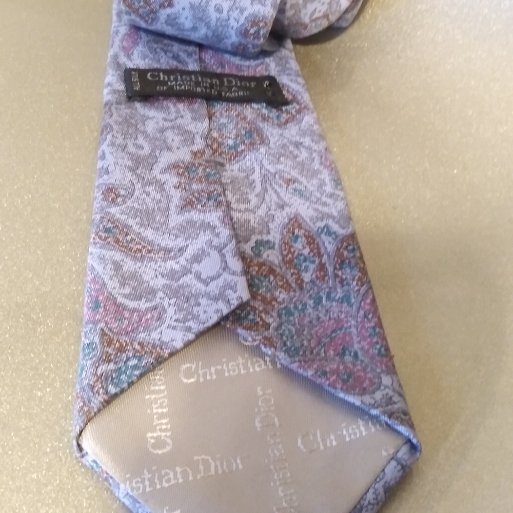 Christian Dior Tie. 100% authentic🔥🔥 - Picture 4 of 5
